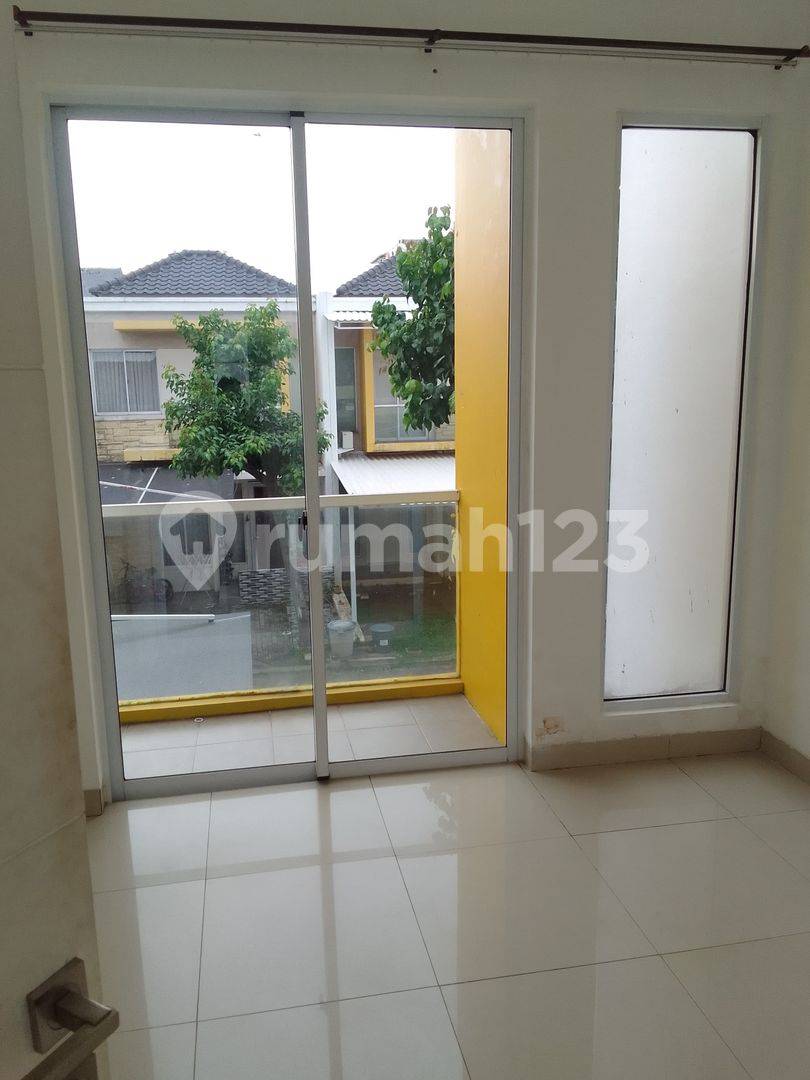 Green Lake City Australia House - 3 Bedrooms, 2-Story Property