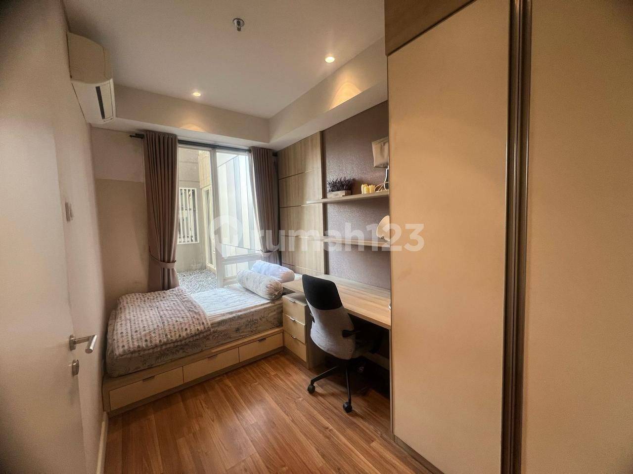 Premium Central Bandung Apartment, Fully Furnished, Garden View