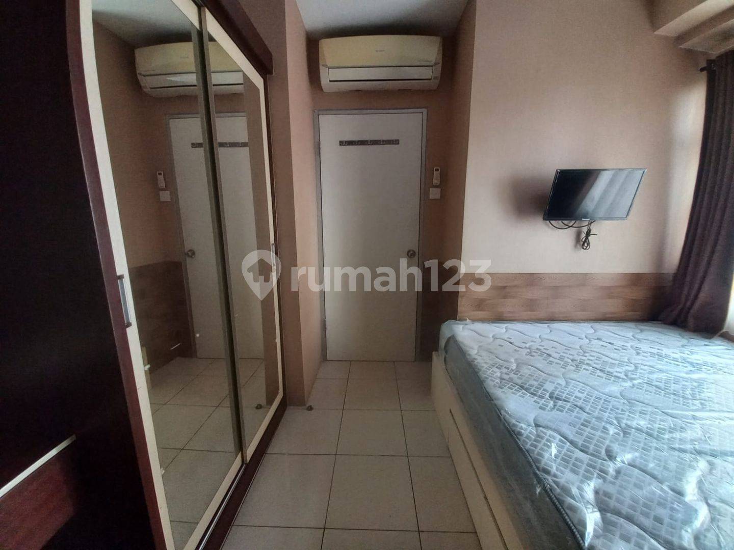 2BR Fully Furnished Apartment with Pool View