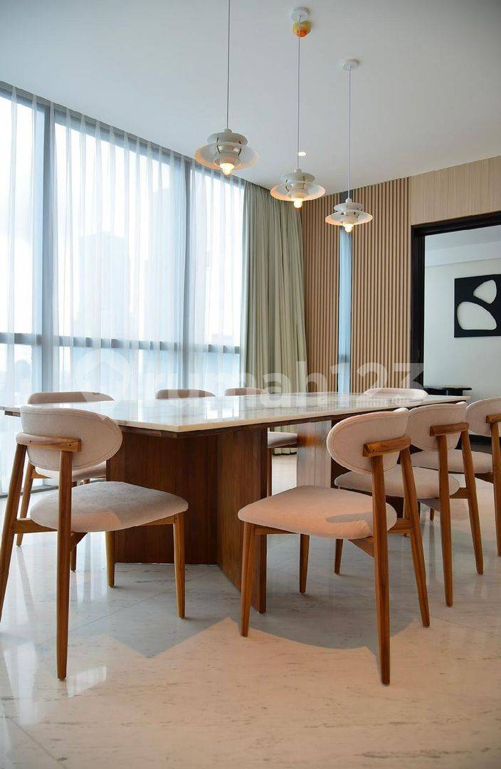 Spacious 4-Bedroom Apartment at Casadomain