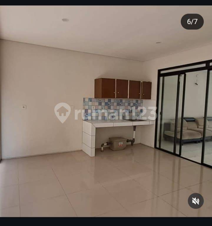 Semi Furnished House in Kota Baru Parahyangan