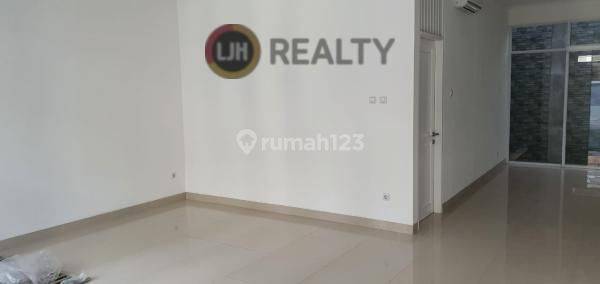 Newly Renovated House in Tomang, West Jakarta