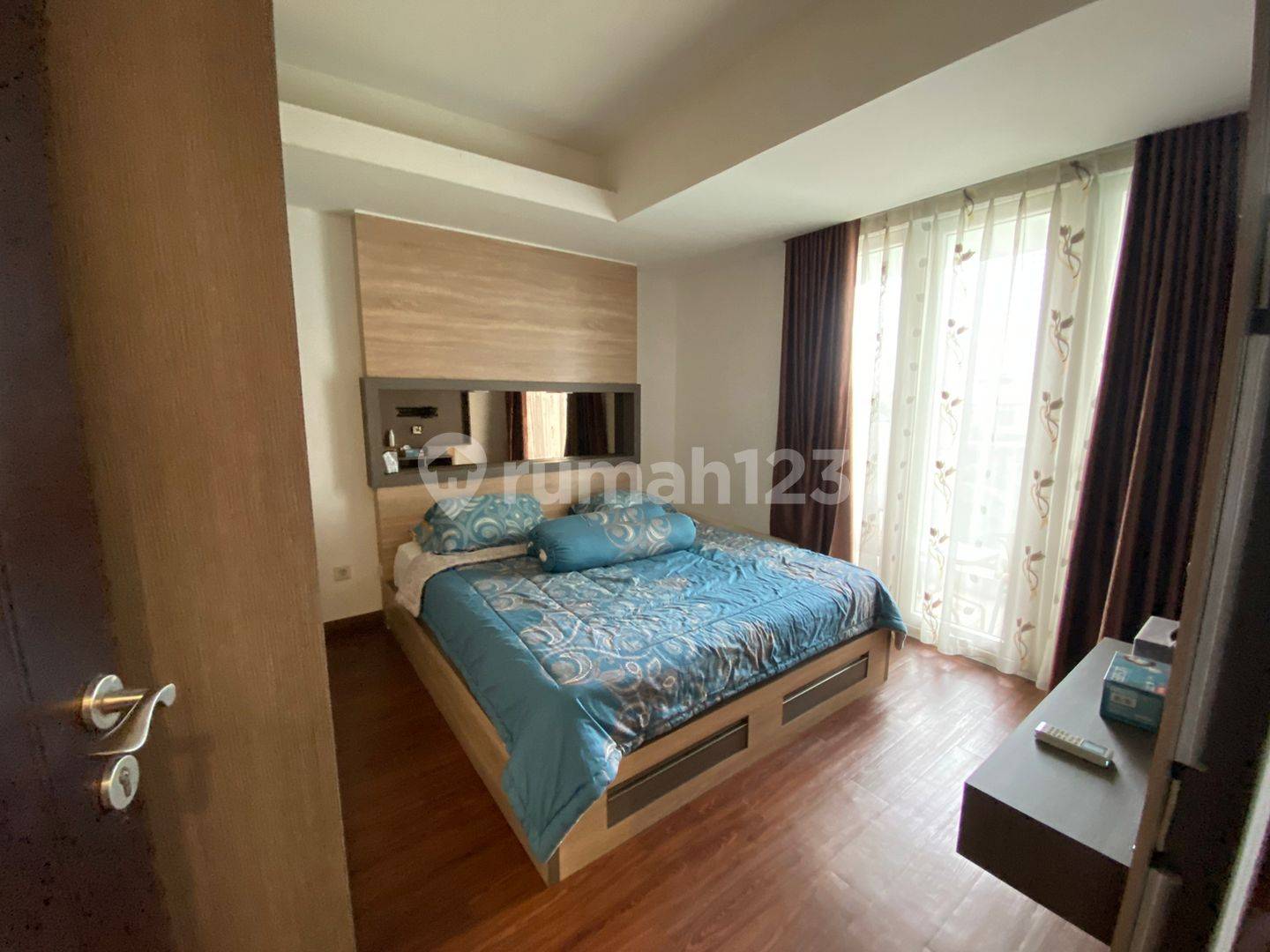 Affordable Fully Furnished Apartment at The Royale Springhill Residence