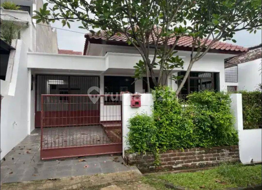 Rental House near AEON MALL Tanjung Barat, South Jakarta