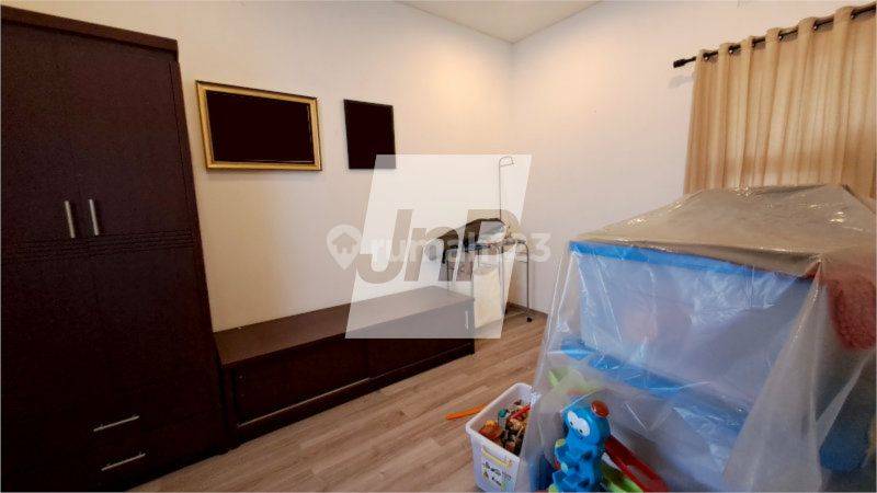 2-Story House in Abadi Regency I, Gegerkalong - Spacious Family Home