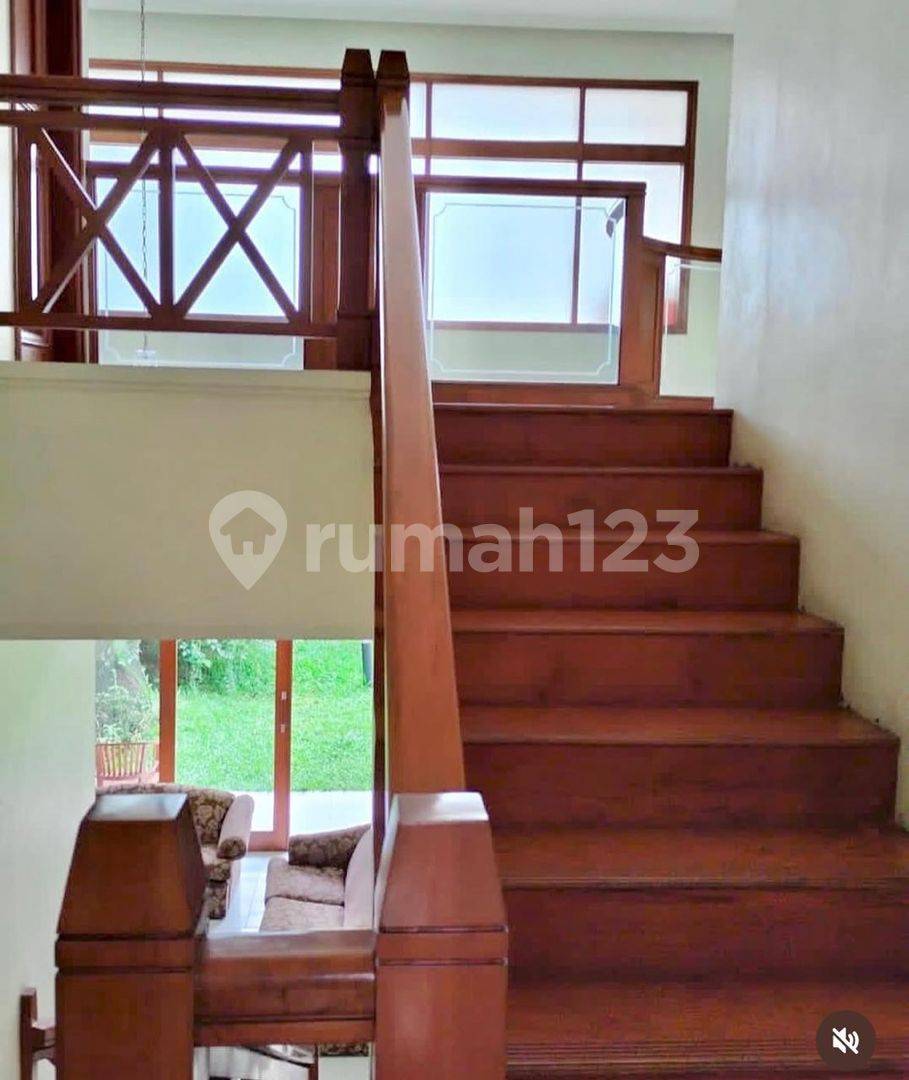 Fully Furnished House at Setra Indah