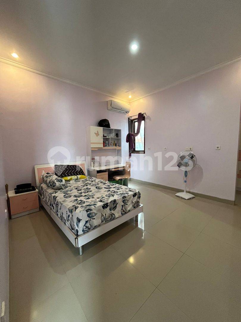 Minimalist House in Pesanggaran, South Denpasar, Bali - Strategic Location