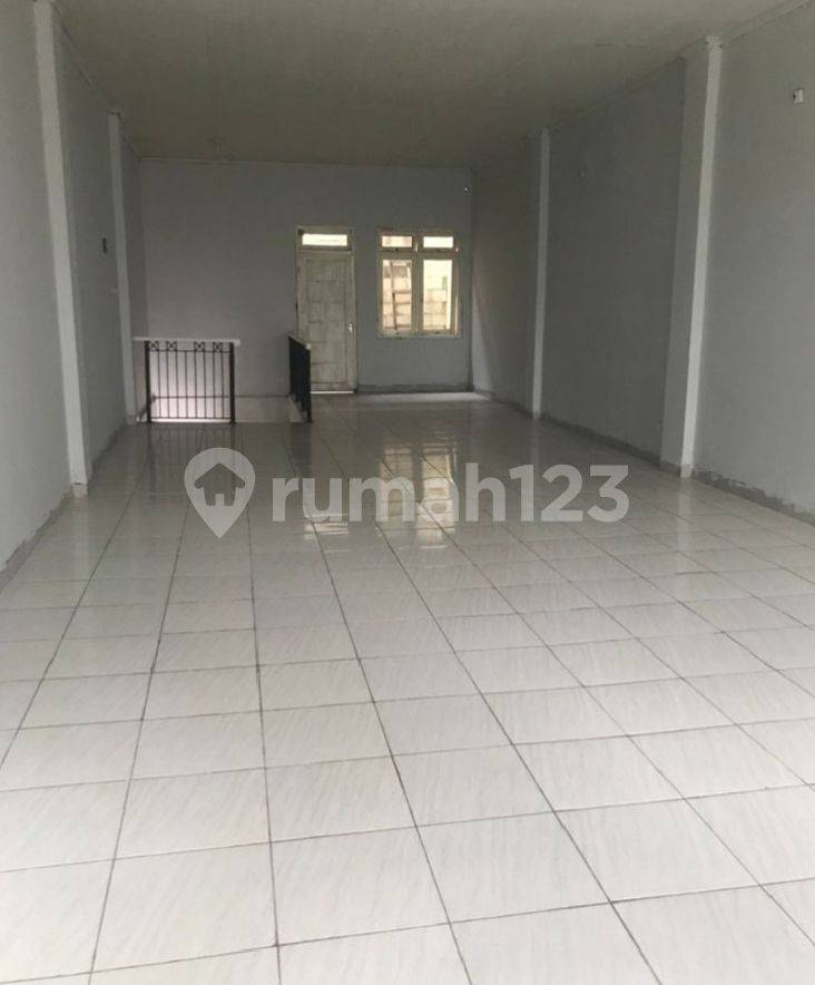 2-Story Commercial Space in Strategic Pondok Bambu Location