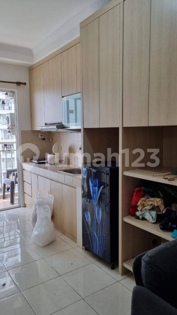 1 Bedroom Apartment in Tanjung Duren Selatan with Full Facilities