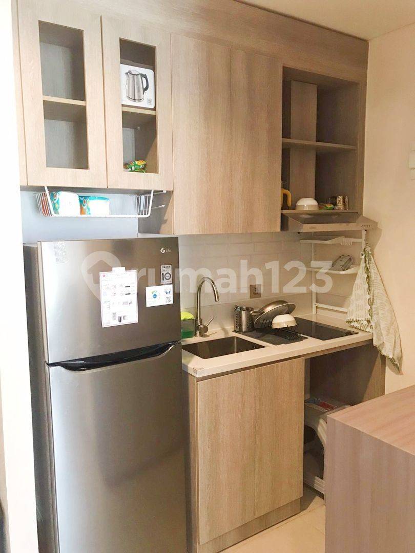 Fatmawati City Center Apartment - Compact Urban Living