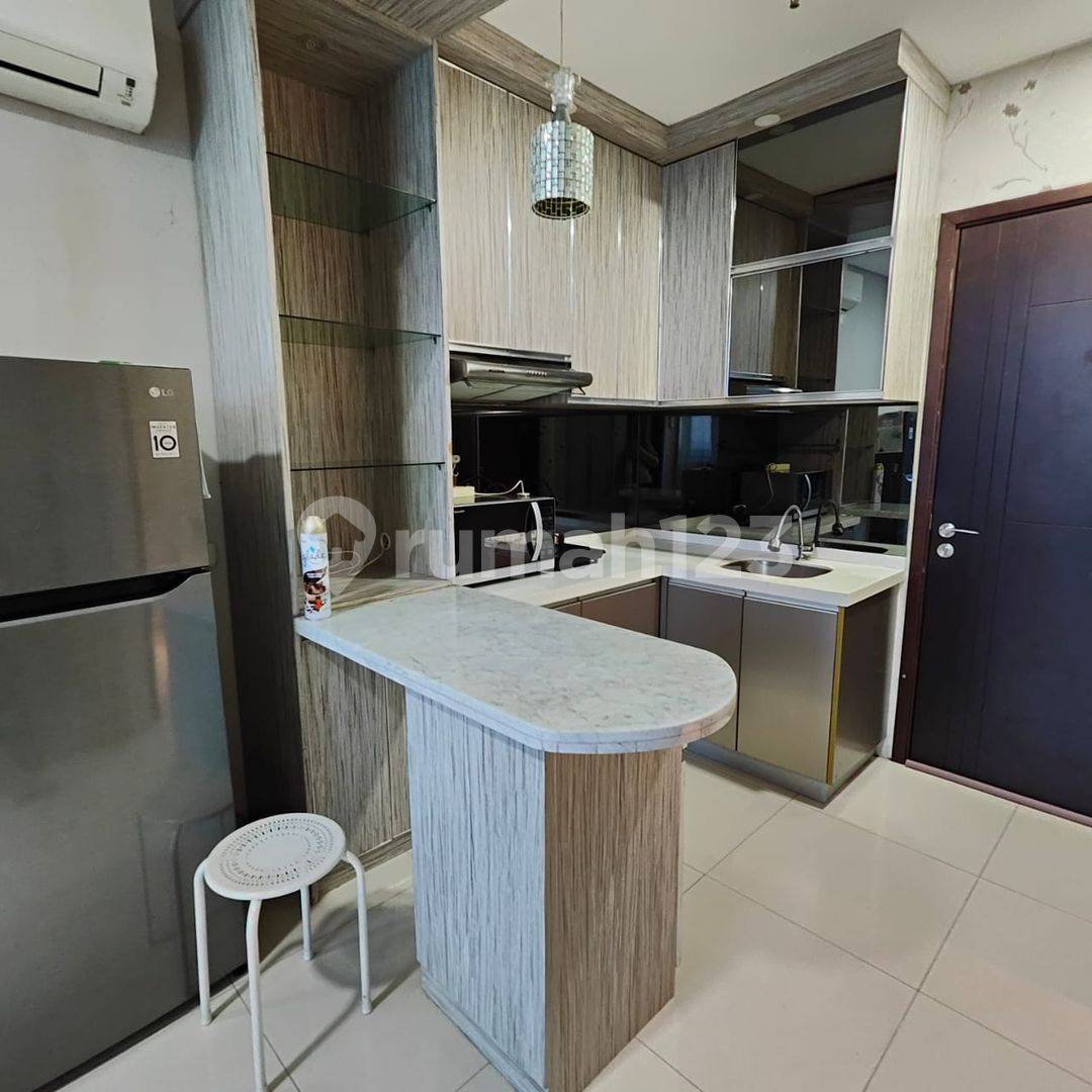 Compact Studio Apartment in Modern Complex