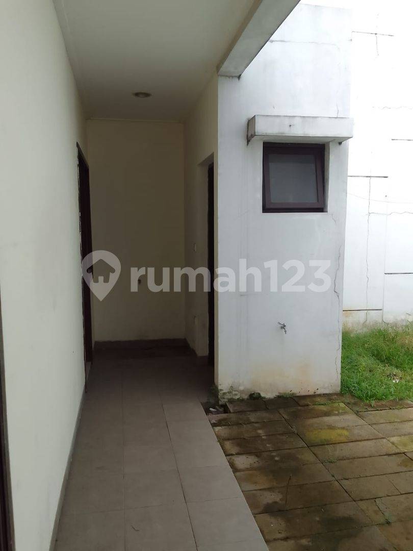 3+1 Bedroom House with Carport, Ready to Move In