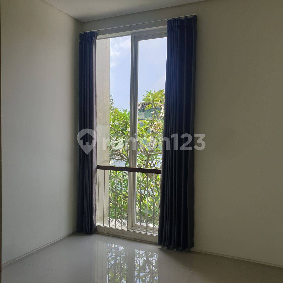 Spacious 4-Bedroom House with Modern Design