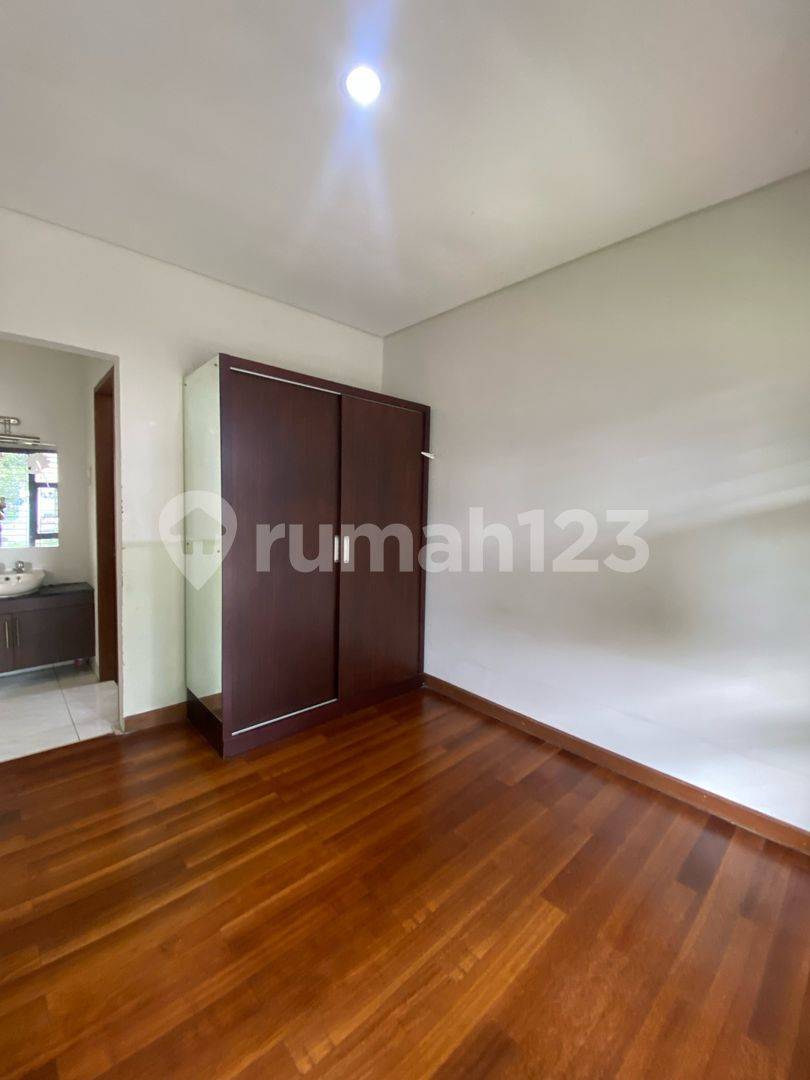 2-Story Modern Minimalist House in Bintaro, South Tangerang