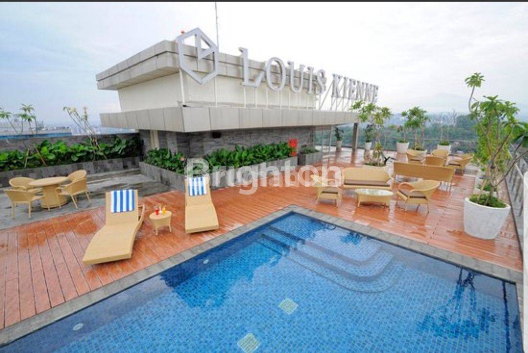 Studio Apartment in Semarang - 30 m2, 8th Floor, City View