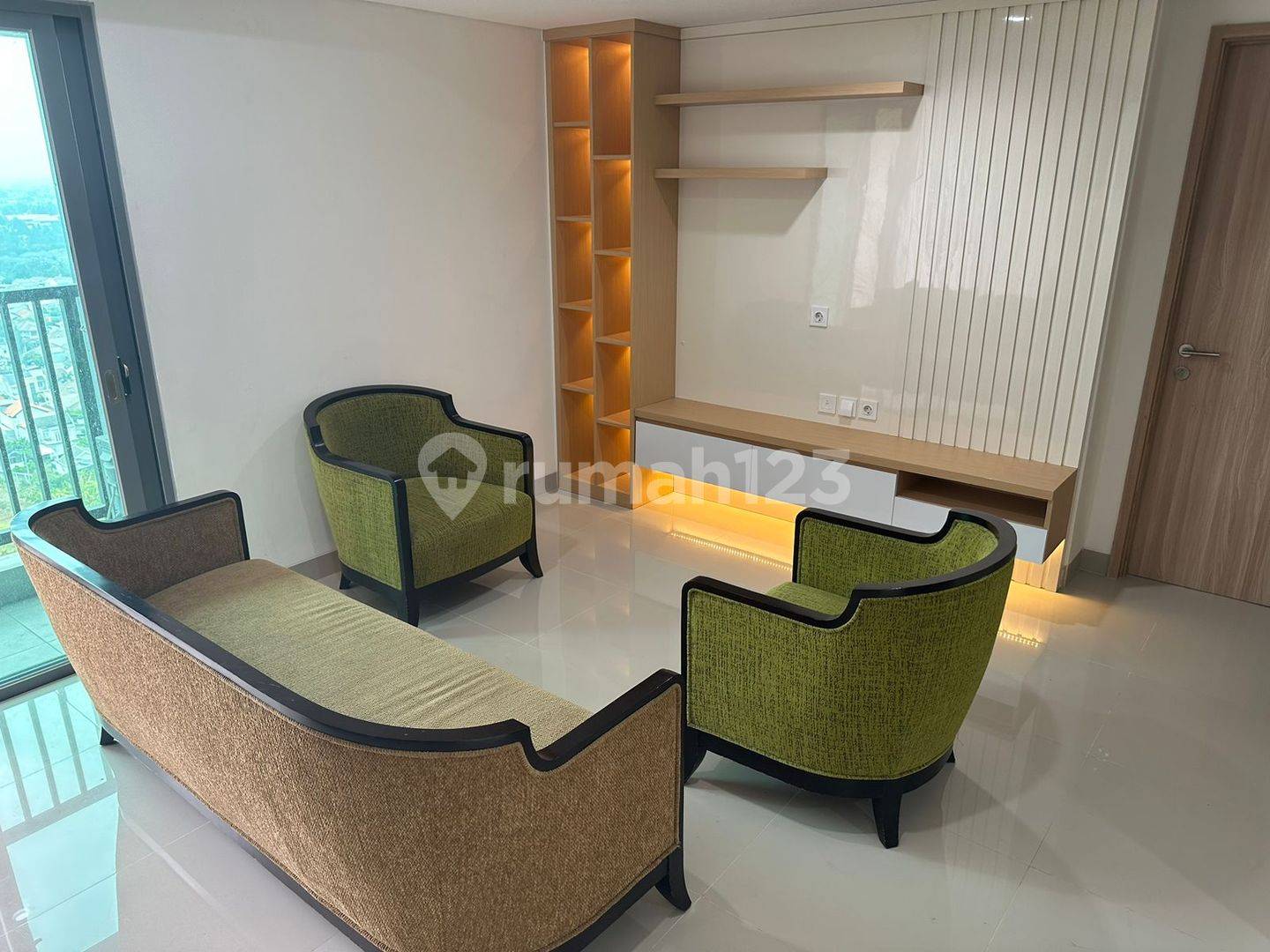 Fully Furnished Pet-Friendly Apartment with Comprehensive Facilities