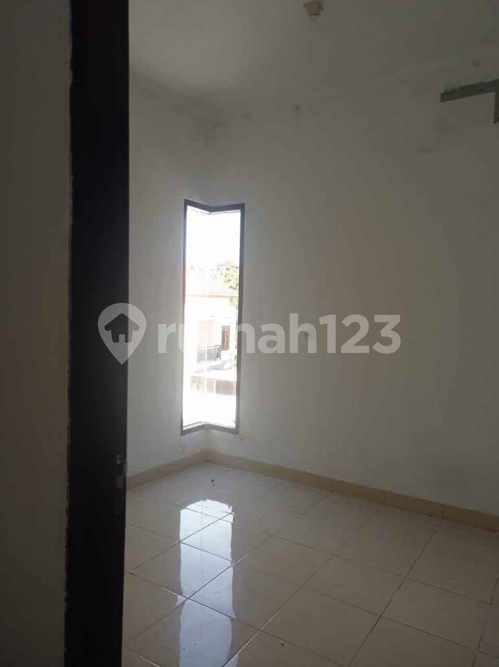 Spacious House Near Beaches and Campus in Kampial