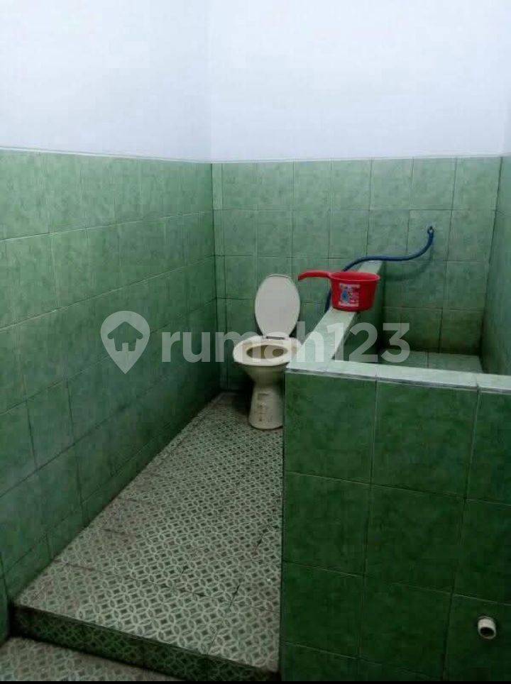 Spacious 3-Bedroom Property with Large Parking and Utilities