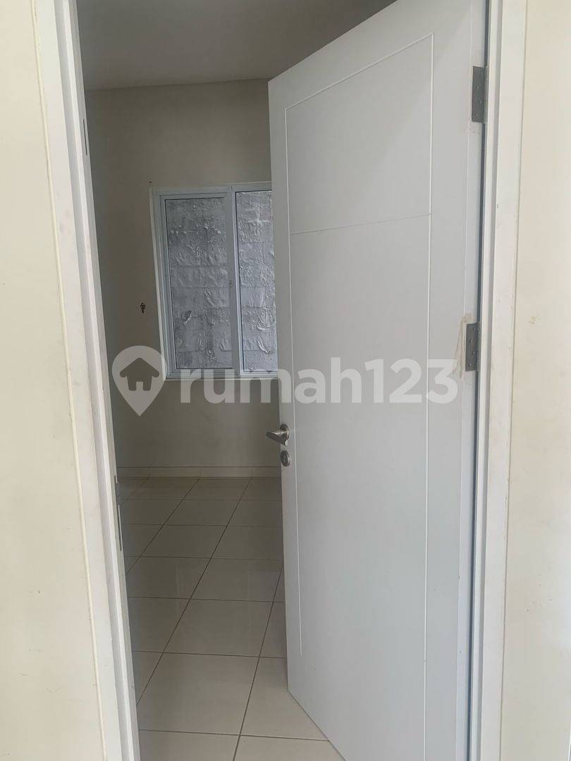 New House in Paradise Serpong City - Ready to Move In