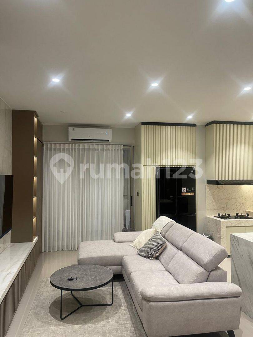 Modern 4-Bedroom House with Designer Interior PIK2