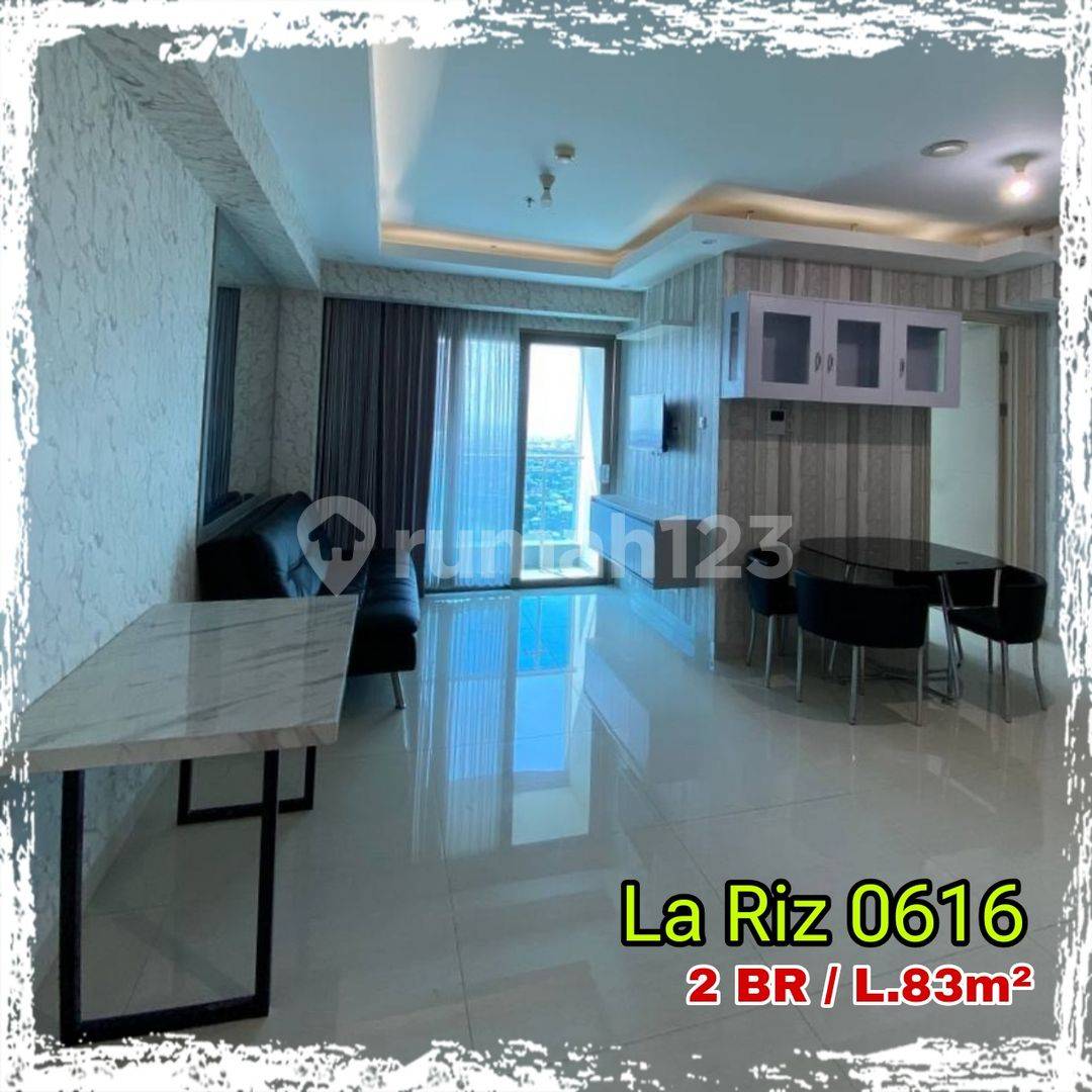 Апартаменты Pakuwon Indah La Riz Mansion - 2 спальни с видом на город