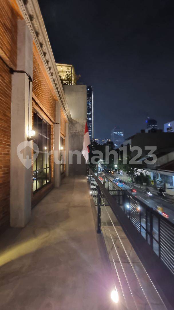 Industrial Style 3-Story House in Elite Setiabudi Area, South Jakarta