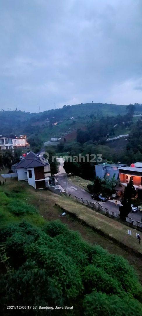Villa Asri Dago Pakar Raya Resort Golf View - Bandung North Elite Area