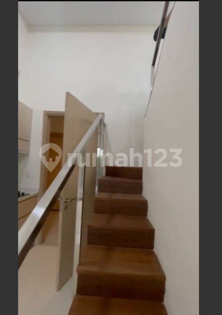 1.5 Floor Semi-Furnished Apartment in Sedayu City, Kelapa Gading, North Jakarta
