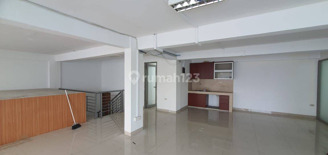 Premium Connected Shophouse in Puri Mutiara - Ideal for Office/Business