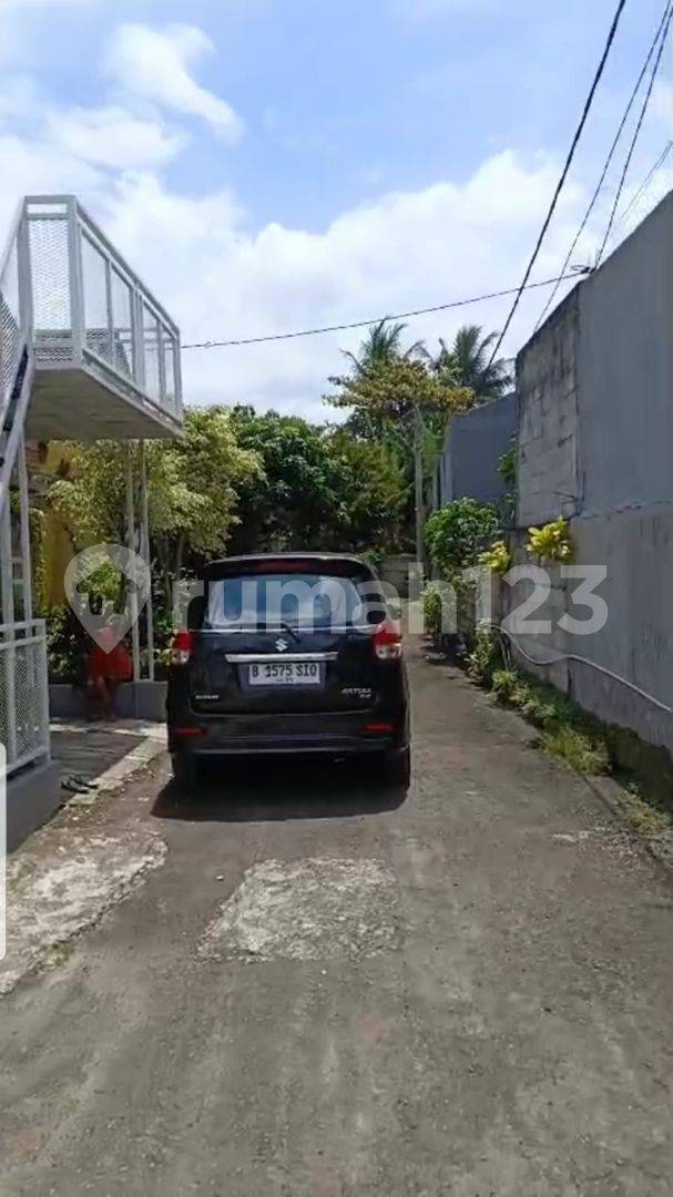 Bedahan Terrace House in Sawangan, Depok - Strategic Location