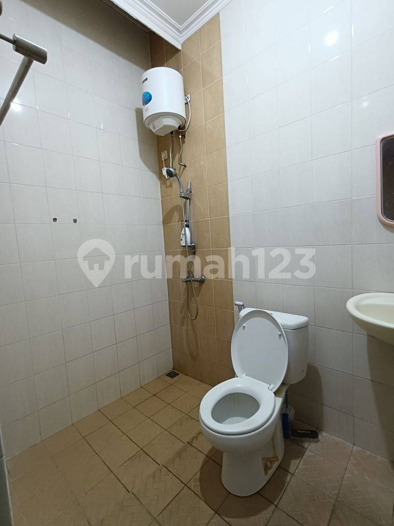 Perum Graha Estetika Undip Tembalang маңында - 2 бөлмелі пәтерді жалға алу