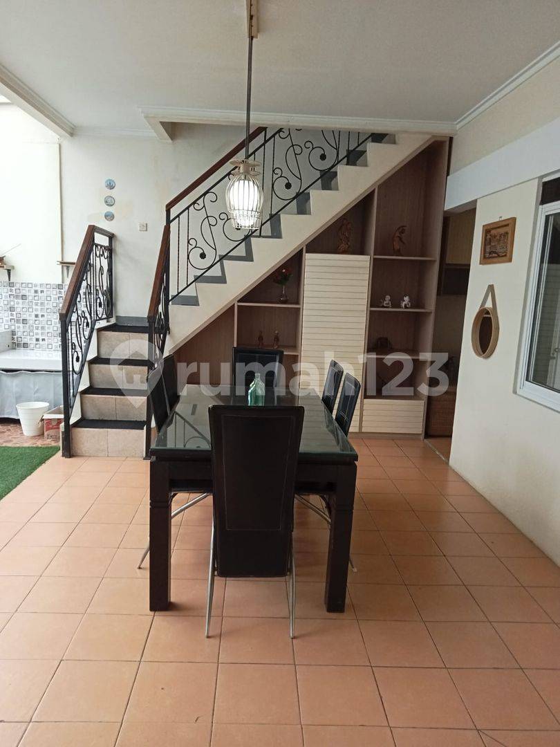 Well-Maintained Beautiful House in Kota Baru Parahyangan