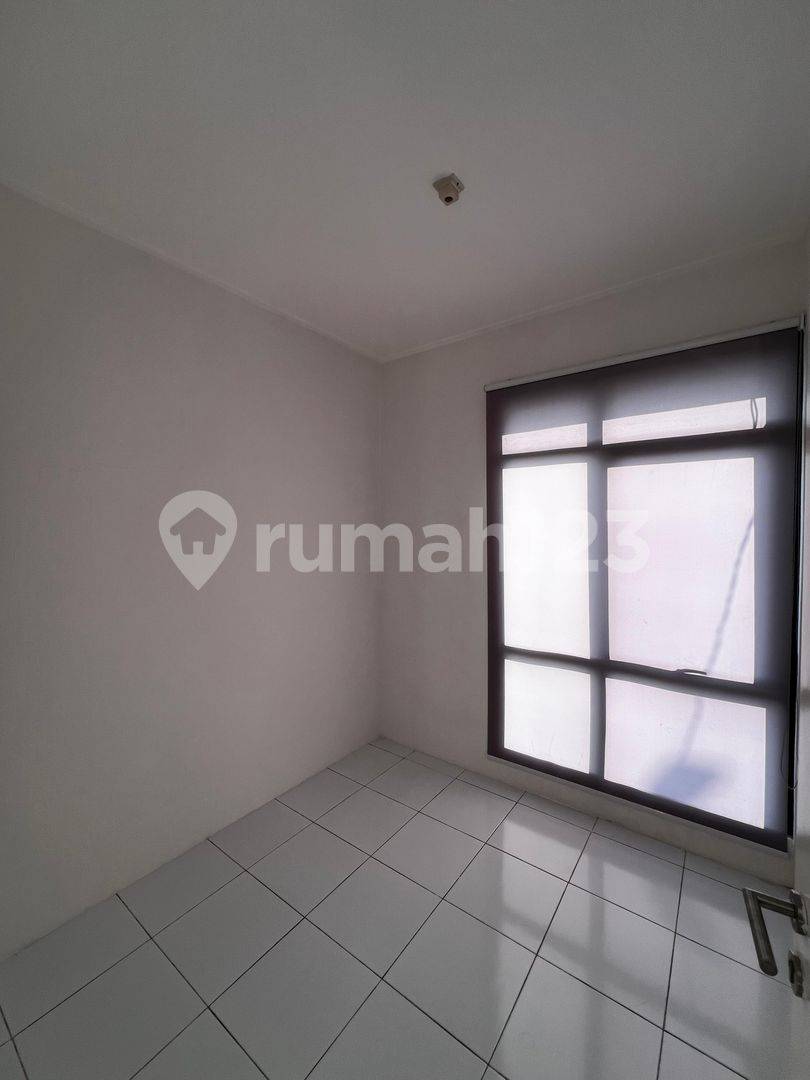 Property near Ciputra Mall with 24-hour security
