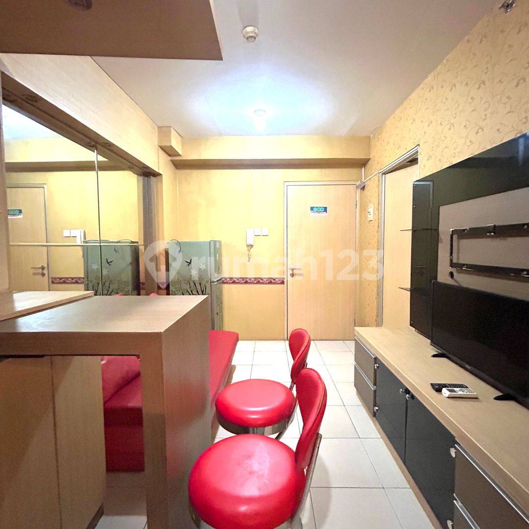 Greenbay Apartemen 2 Bedroom Fully Furnished