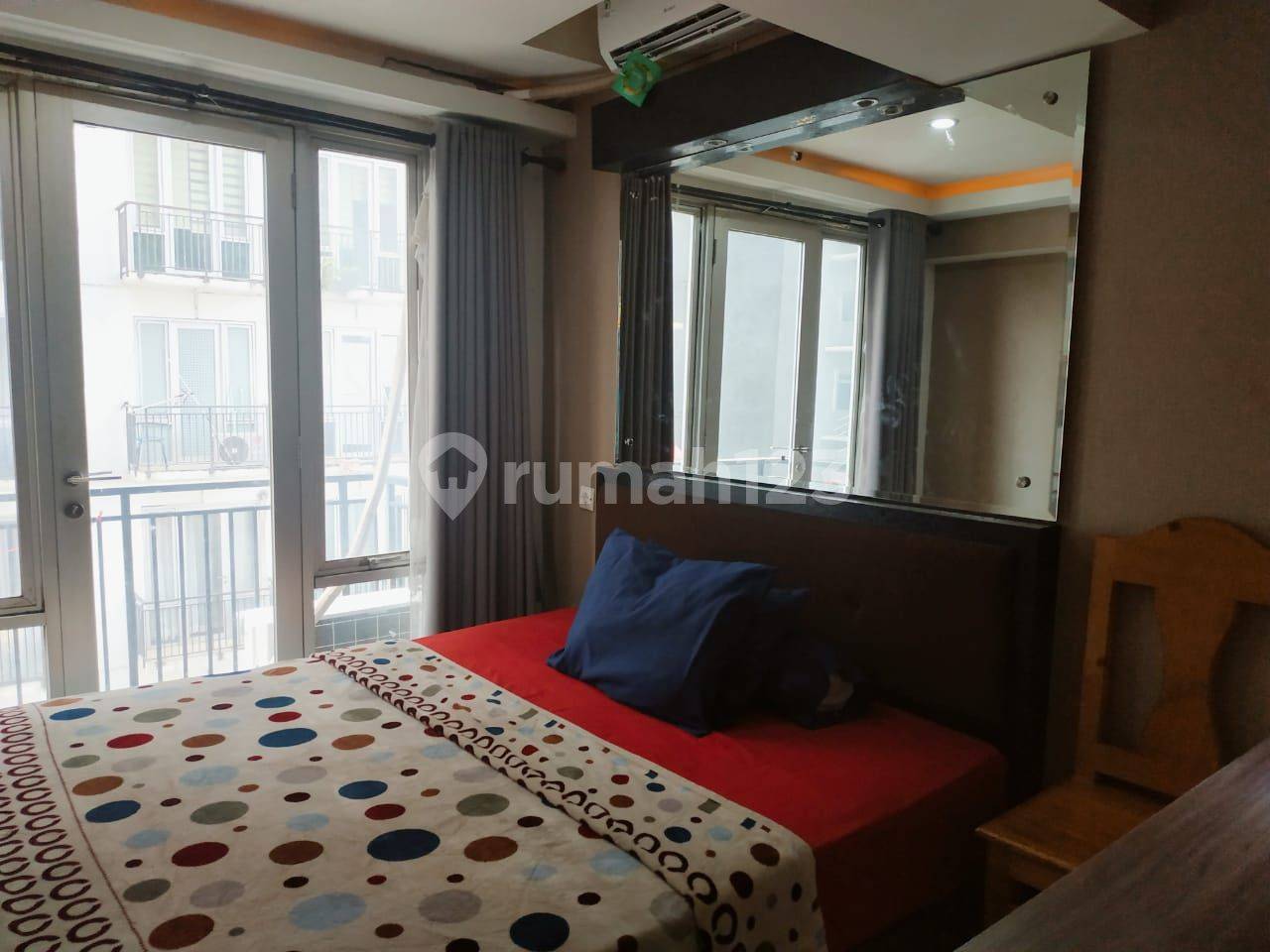 Comfortable Apartment near Cihampelas Shopping Area and Universities