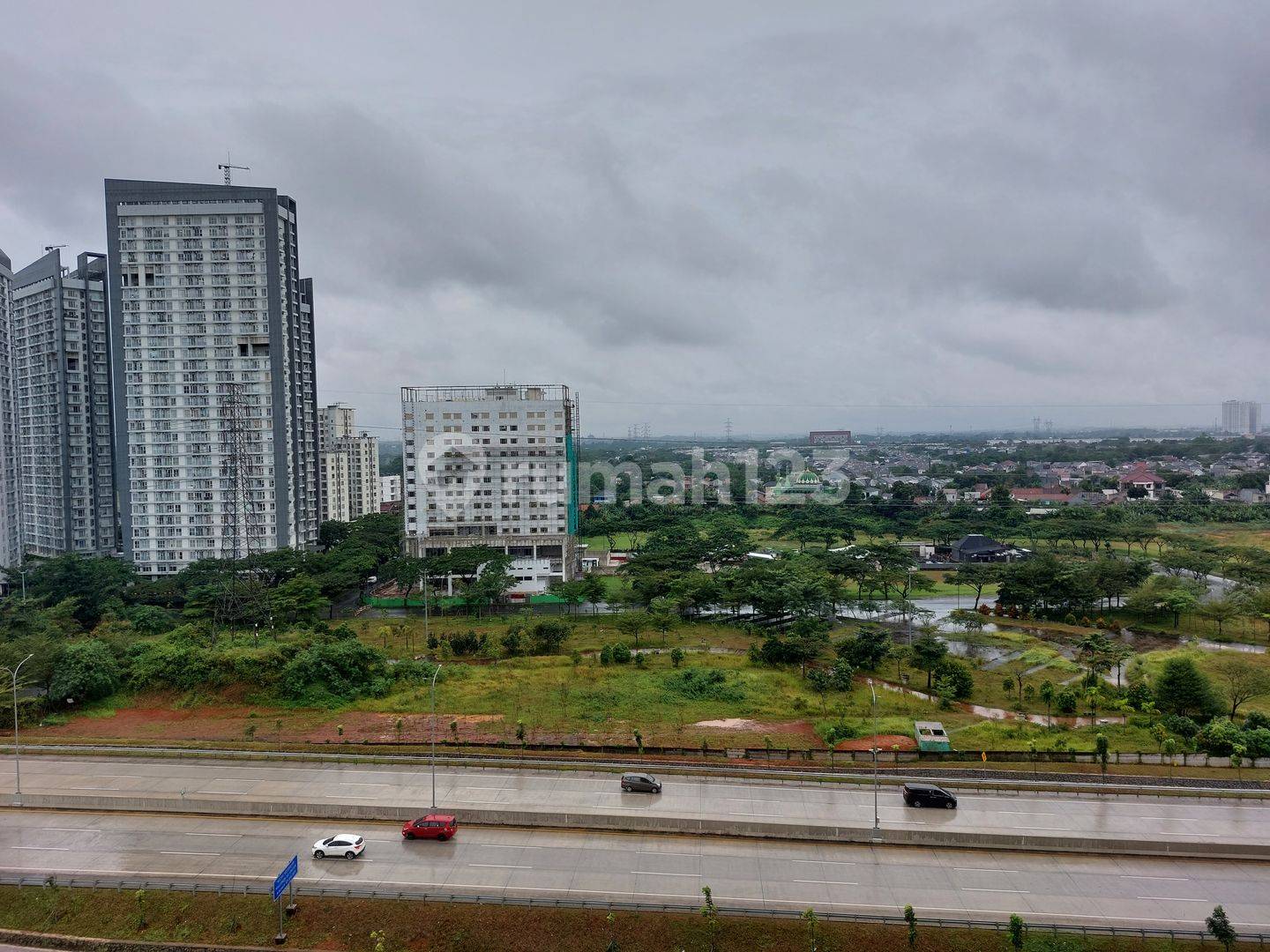 New Luxury Apartment Near AEON Mall