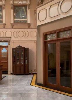 Luxurious 2-Story Villa with 6 Bedrooms, Fully Furnished