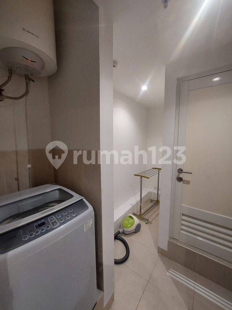 Spacious 3-Bedroom Apartment with Modern Amenities