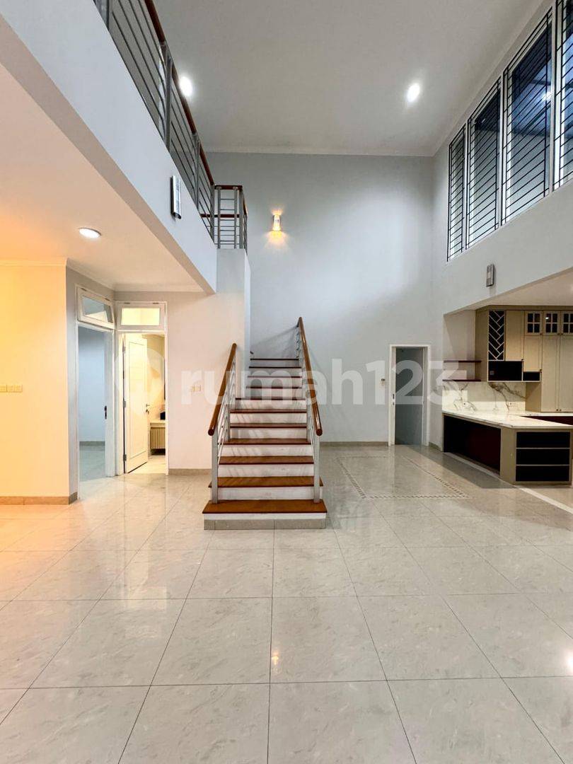 Spacious 2-Story House in Cipete Selatan, South Jakarta