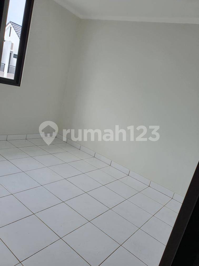 Near Summarecon Mall - 2 Bedroom Property
