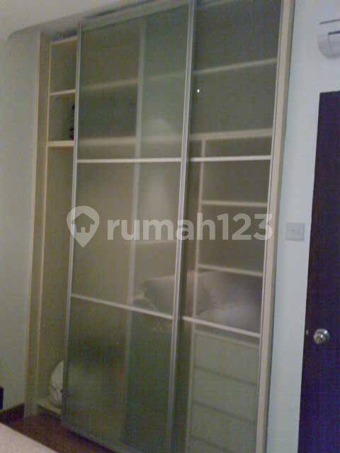 2 Bedroom Apartment in Mediterania Garden Residence 2, Jakarta Barat