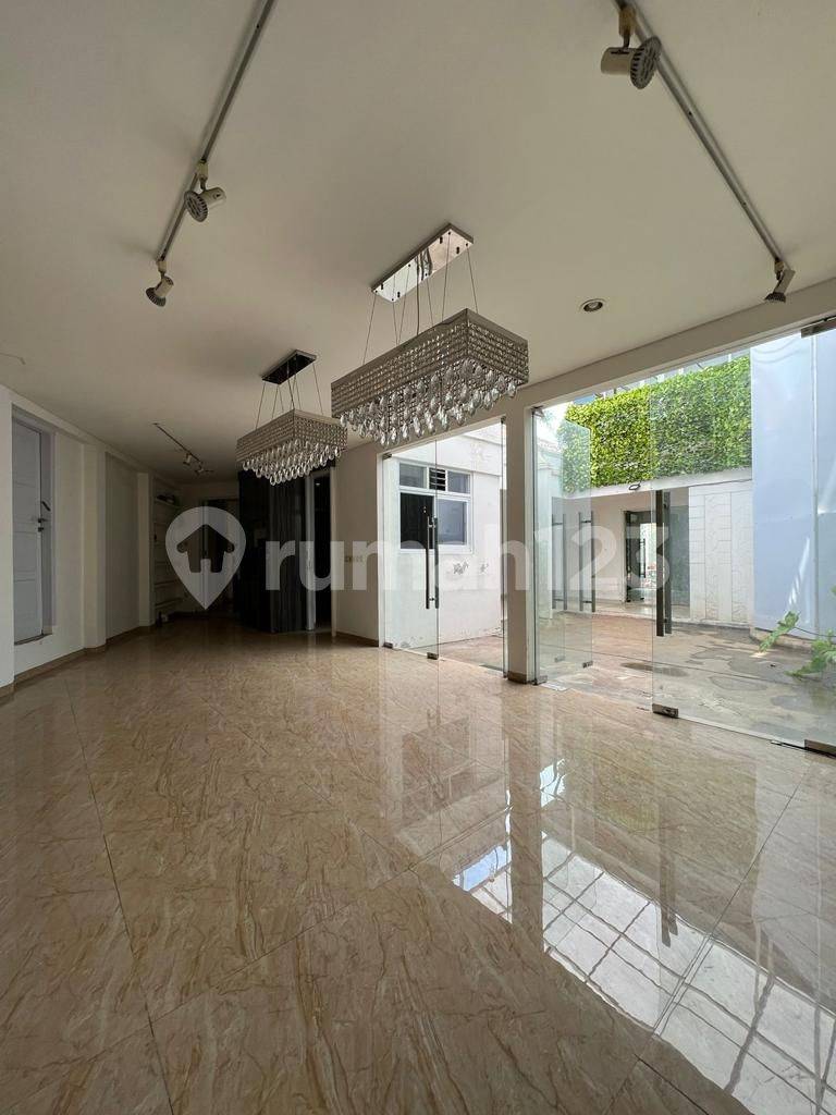 Серпонгтегі Rainbow Spring Hill Condovilla