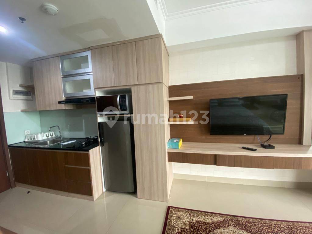 Strategic Lippo Karawaci Studio Apartment with Smart City Location