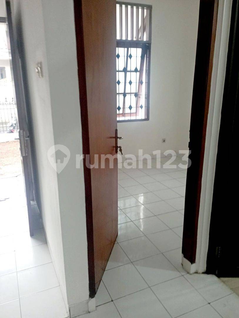 Villa Melati Mas Rental in Serpong BSD Area