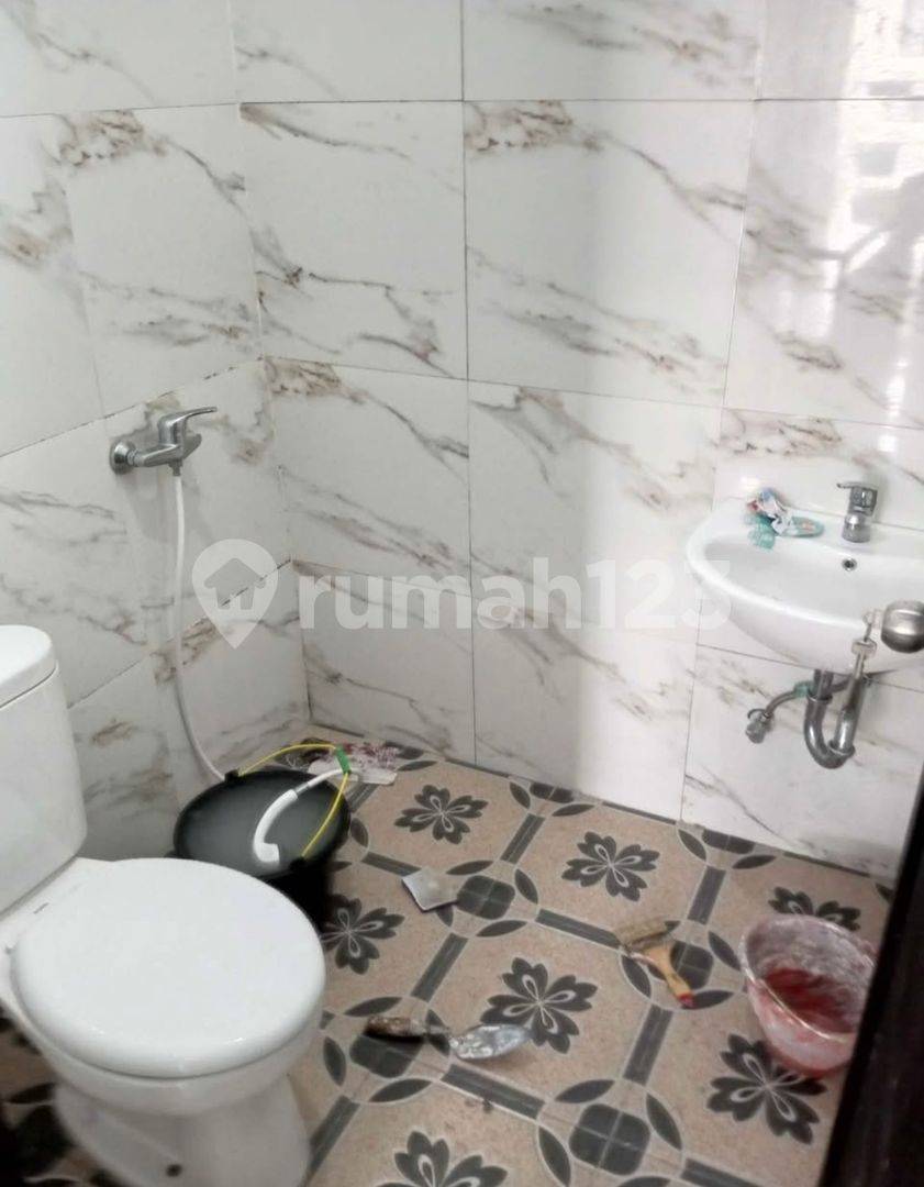 2-Bedroom Rental in Residential Complex with Kitchen Set and AC