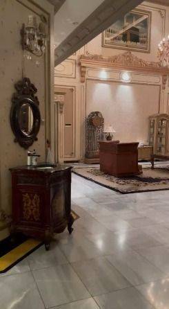 Luxurious 2-Story Villa with 6 Bedrooms, Fully Furnished