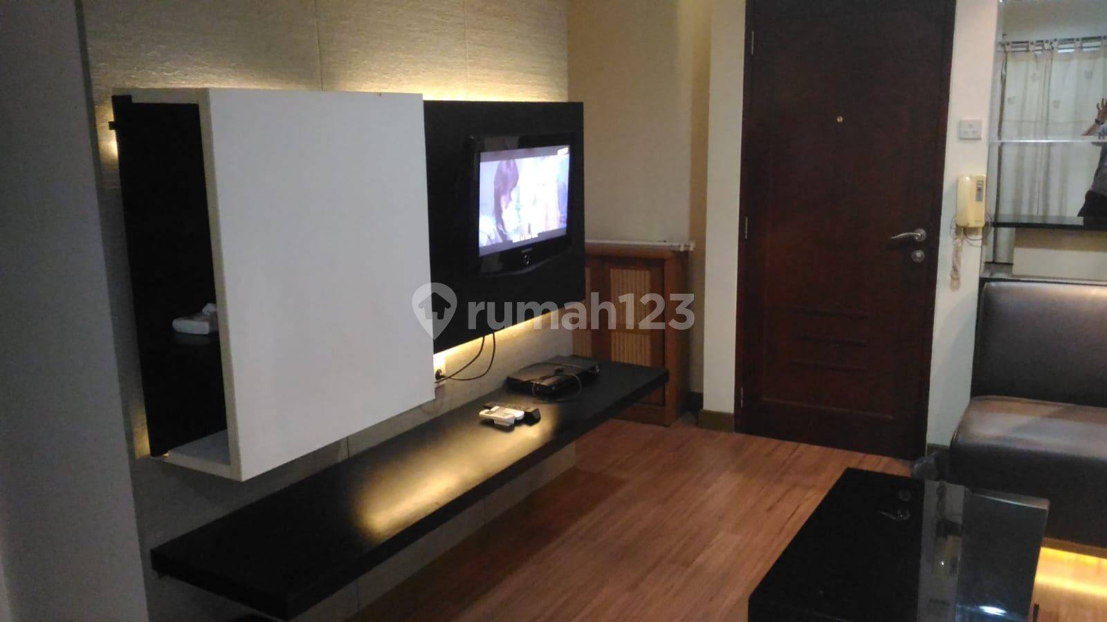 2 Bedroom Apartment in Mediterania Garden Residence 2, Jakarta Barat