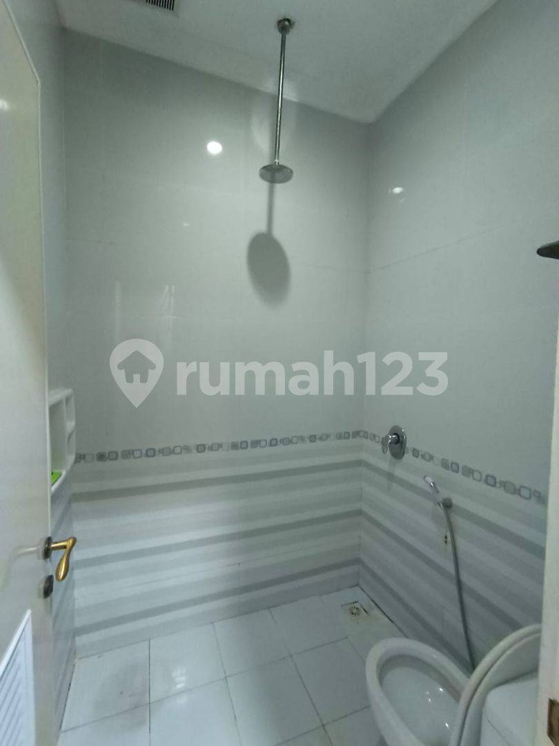 Стратегиялық PIK 1 үйі - 2 қабат, толық жабдықталған, 208м2