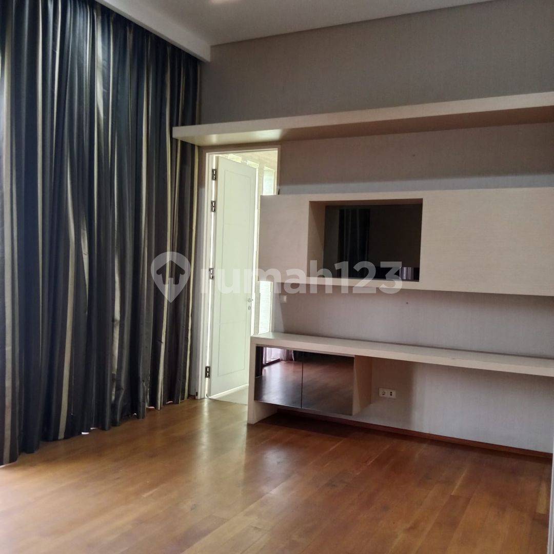 PIK 1-дегі сәнді үй - Кең 450м² жылжымайтын мүлік