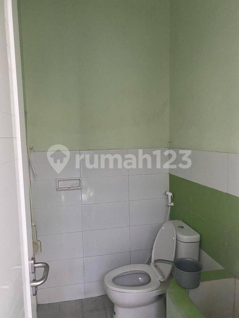 Хорошо ухоженный дом в Soekarno Hatta Malang